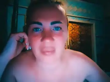 Chaturbate Live Porn of alinafrey_