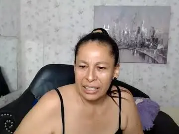 Chaturbate Best live sex cam show of mature_martina_