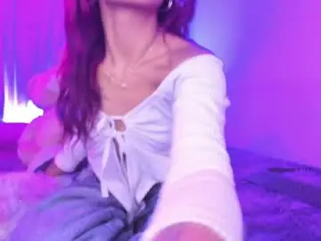 Chaturbate Sex Cam of caroline_cute7