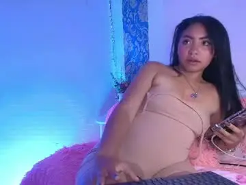 Chaturbate Sex Cam of charlotte_princess_1