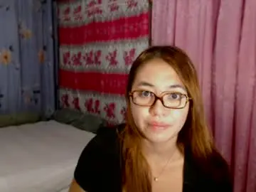 Chaturbate Free Porn Cam of pinay_singlemomxs