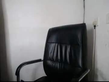 Chaturbate Live Porn of ebony_petitegirl