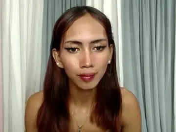 Chaturbate Live Sex Cam of lexie_loveee