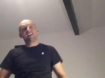 Chaturbate Free Porn Cam of nordicrunner76