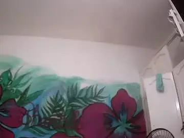 Chaturbate Live Sex Cam of shantalys_beauty