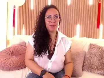 Chaturbate Sex Chat of velvet_curly