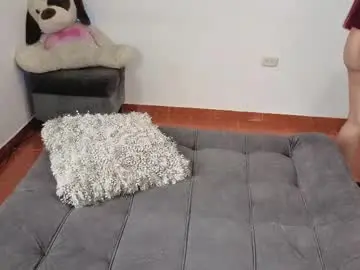 Chaturbate Free Porn Cam of sweet_khristie
