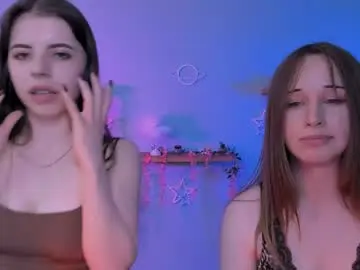 Chaturbate Live Sex Cam of eira_mouse