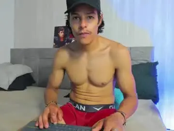 Chaturbate Sex Cam of tommyhot7