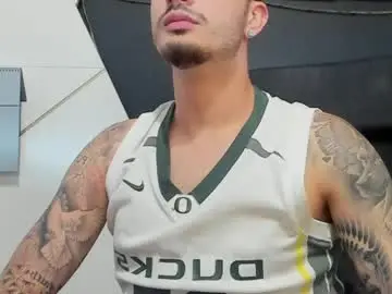 Chaturbate Best live sex cam show of brandontatex