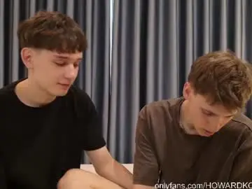 Chaturbate Free Porn Cam of howardkottam