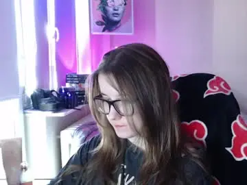 Chaturbate Live Sex Cam of lunaxcherry