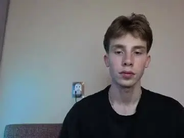 Chaturbate Adult Video Chat of cute_brian