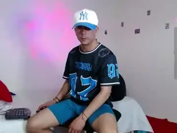Chaturbate Adult Webcam of dominic_hanks
