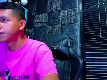 Chaturbate Sex Chat of g_lincoln