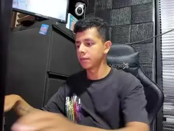 Chaturbate Nude Webcam of g_lincoln