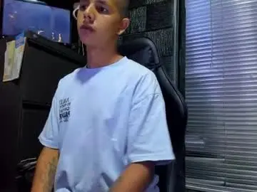 Chaturbate Best Webcam of g_lincoln