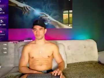 Chaturbate Best live sex cam show of maisonbastian