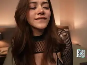 Chaturbate Best live sex cam show of laura3_3