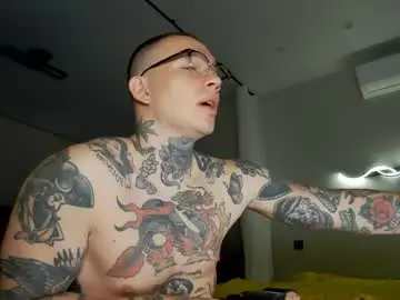 Chaturbate Live Sex of tom__ice
