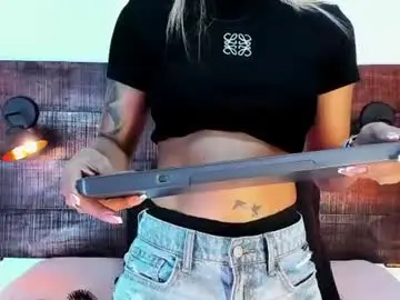 Chaturbate Live Sex Cam of tamara_sanz1