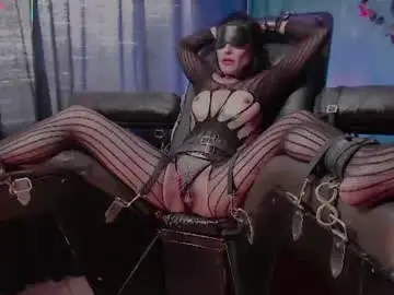 Chaturbate Best live sex cam show of kenllyhot_and_valeriahell