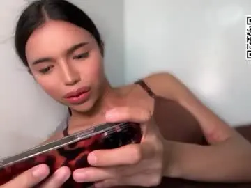 Chaturbate Watch Live Sex Cams of babysabrinaxx