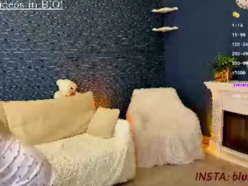 Chaturbate Live Sex of blush_mikki