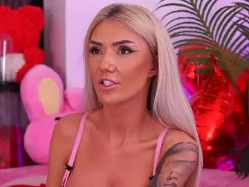 Chaturbate Live Sex of therealfallingangel