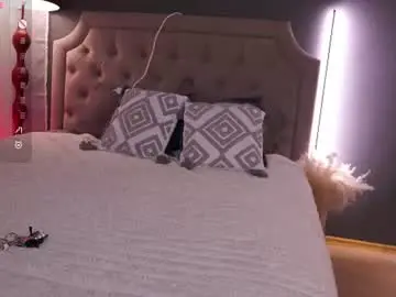 Chaturbate Watch Live Sex Cams of chiaraamore