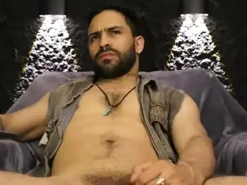 Chaturbate Free Porn Cam of leo_diaz01