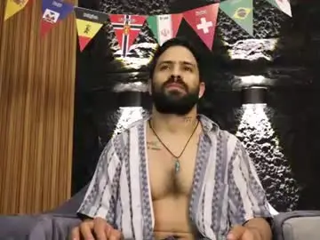 Chaturbate Watch Live Sex Cams of leo_diaz01