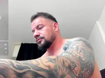 Chaturbate Nude Webcam of mikebigboy31