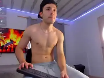Chaturbate Sex Cam of benji_andrew