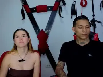 Chaturbate Live Porn of hana_and_zeta2