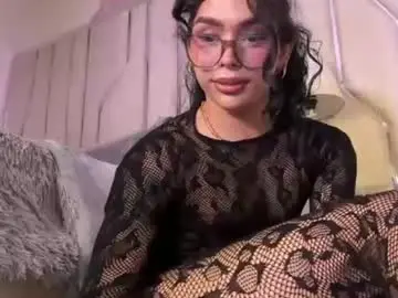 Chaturbate Watch Live Sex Cams of samanthabernardo_