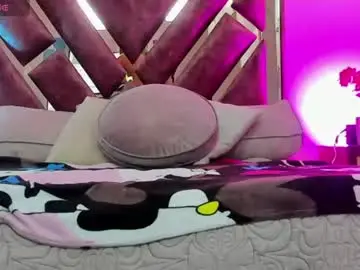 Chaturbate Nude Webcam of serena_ferraro