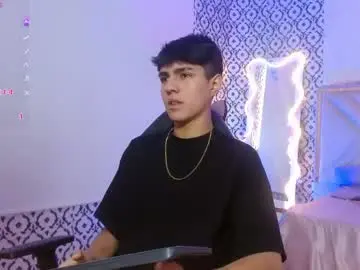 Chaturbate Live Sex Cam of damian_tay