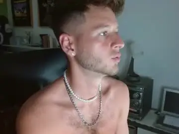 Chaturbate Free Live Porn of freddy_star