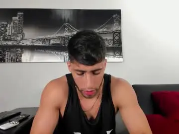 Chaturbate Nude Webcam of gato_pascal