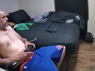 Chaturbate Live Sex of muffdiver718