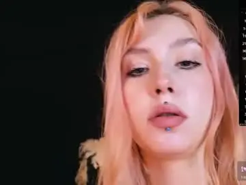 Chaturbate Live Sex Cam of bibi_iva