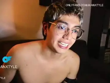 Chaturbate Private Sex Chat of juancamroom