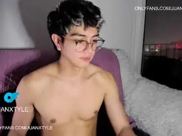 Chaturbate Free Live Porn of juancamroom