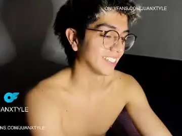 Chaturbate Live Porn of juancamroom