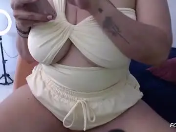 Chaturbate Watch Live Sex Cams of cristal_sexyboobs_