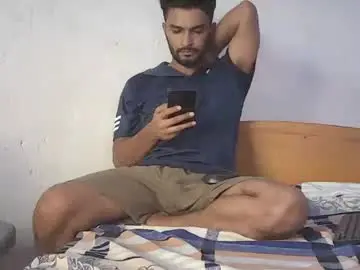 Chaturbate Live Sex Cam of spicybuoy