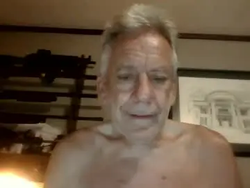 Chaturbate Live Sex of lickmysnowballs