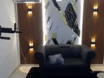 Chaturbate Live Sex Cam of thomson_hot01