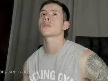 Chaturbate Free Porn Cam of jhonny_macallan